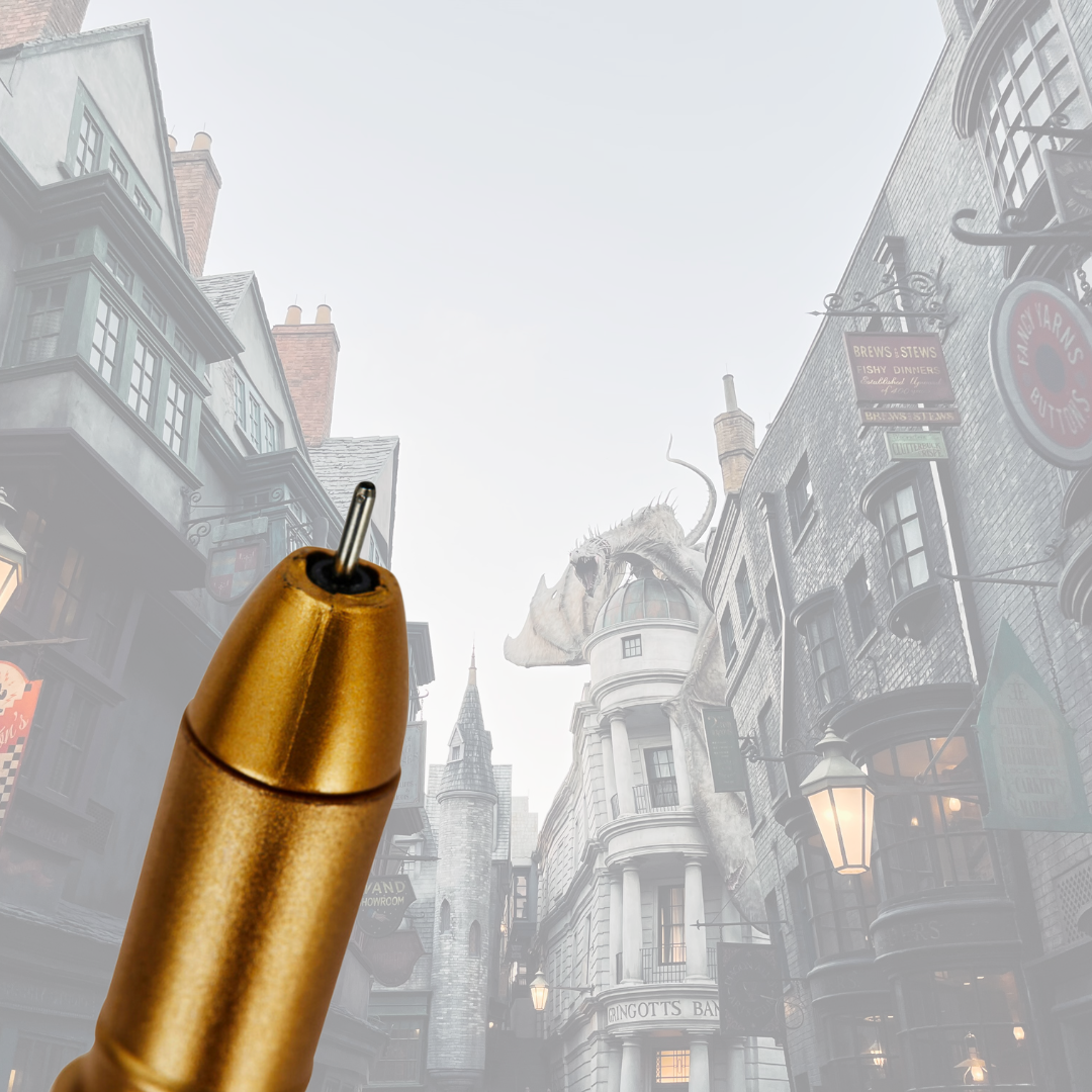 Harry Potter™ Hufflepuff Feather Pen